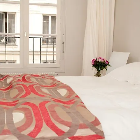 St Germain Des Pres, Appartement *