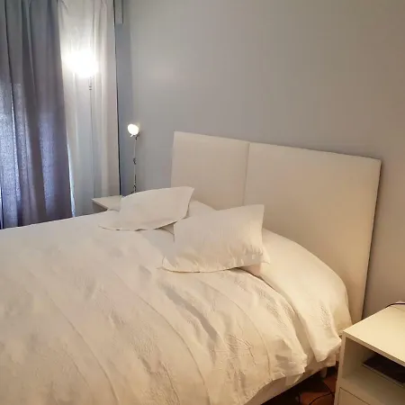 St Germain Des Pres, *